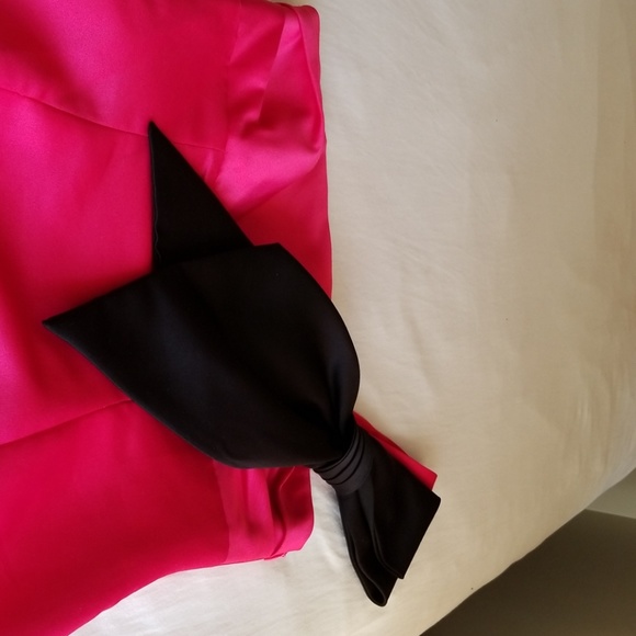 Betsy Johnson prom Dress - Picture 2 of 5